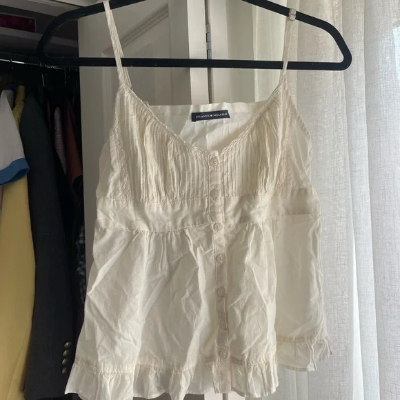 Brandy Melville - White/Cream color cami with adjustable straps - Picture 2 of 3